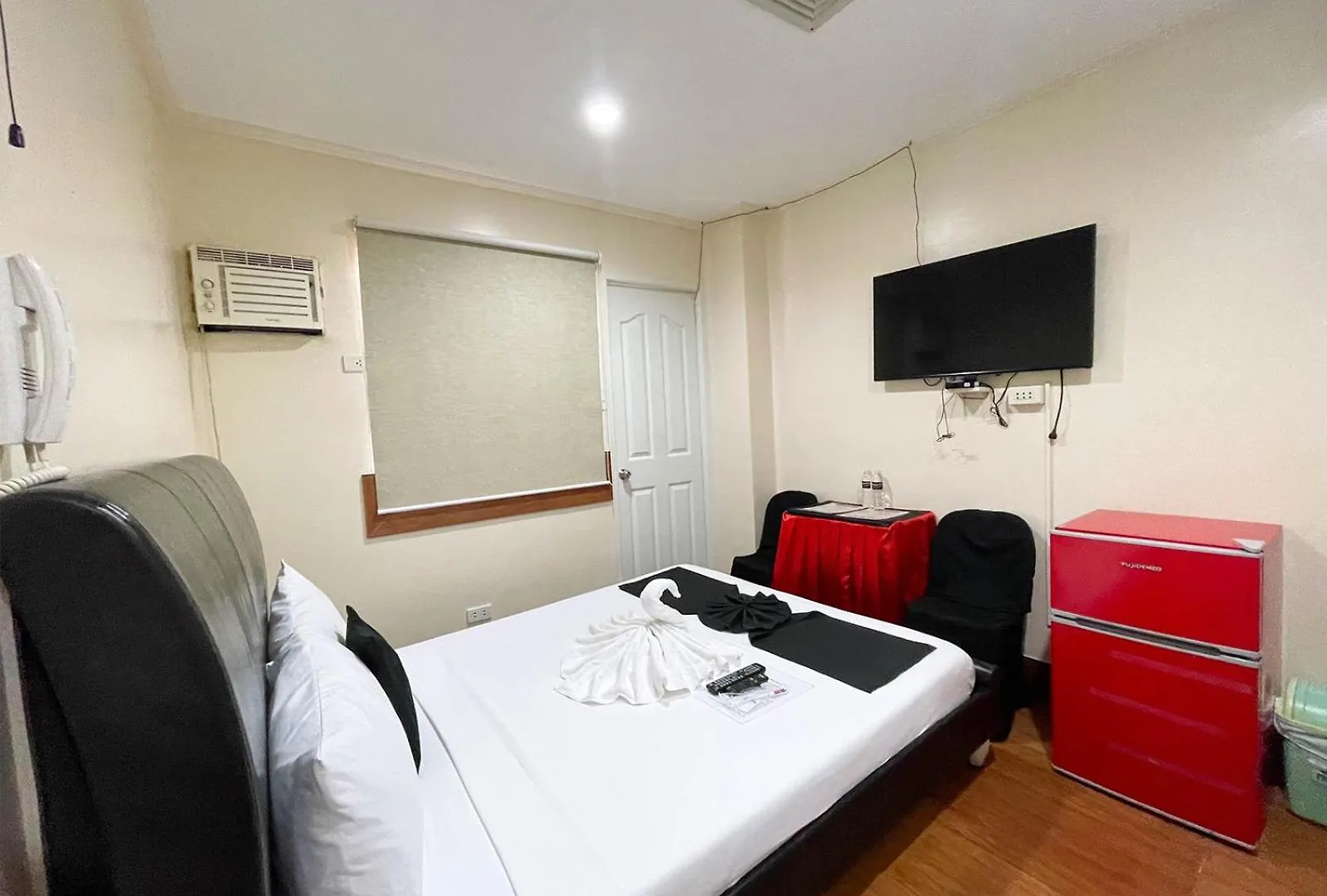 Chanel Paris Hotel Powered By Cocotel Taguig 3*,  Philippines